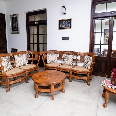 Man Mountain Villa Матале Екстериор снимка