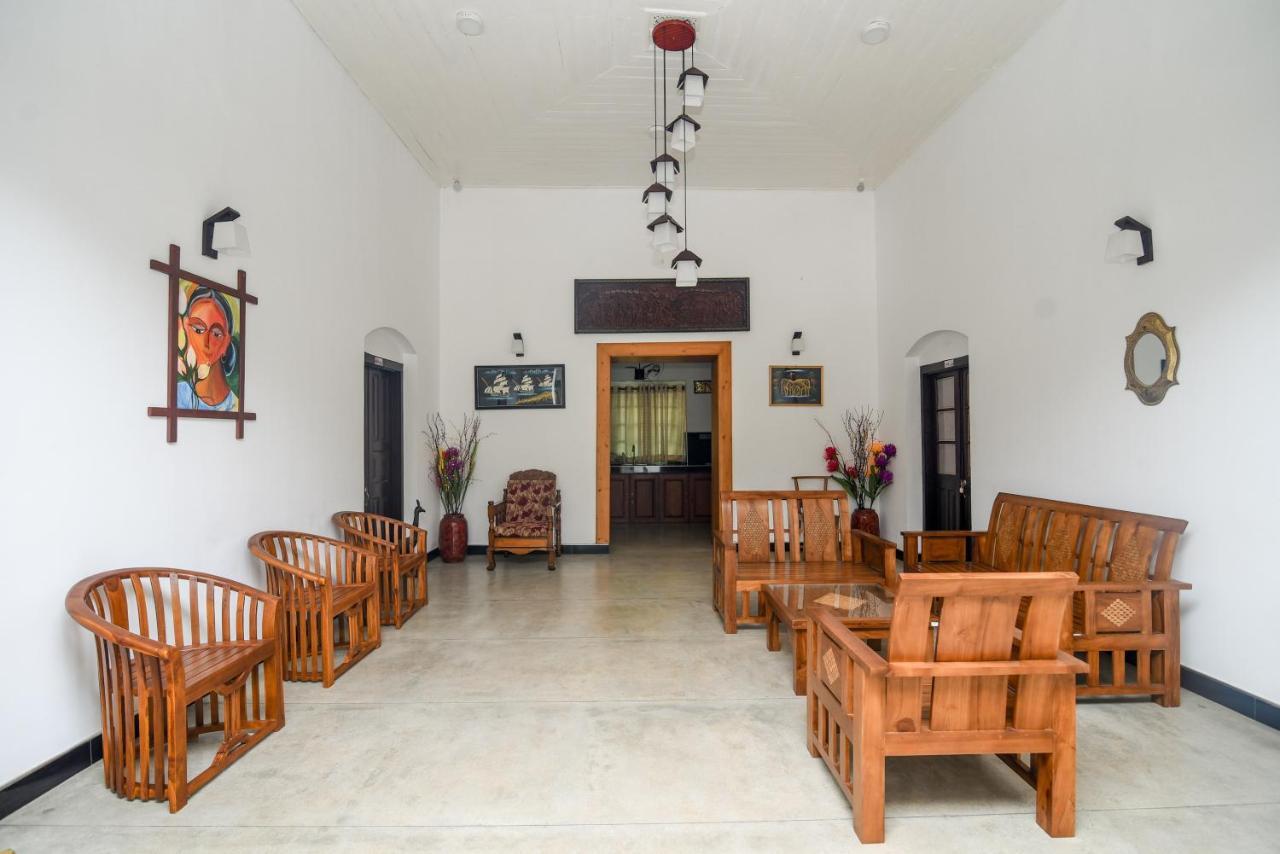 Man Mountain Villa Матале Екстериор снимка