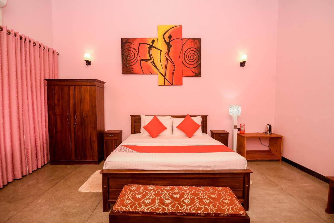Man Mountain Villa Матале Екстериор снимка